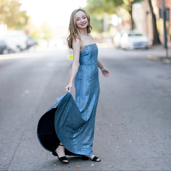 Size 0 Blue purple iridescent strapless prom gown. Lace up. B Darlin - Picture 3 of 9